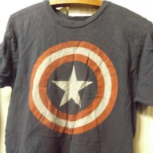 MARVEL, SHORT SLEEVE CPT AMERICA NAVY BLUE T-SHIRT